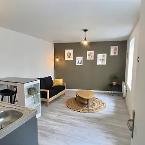 https://lle-crzic-studio-centre-historique.inbrittany.com